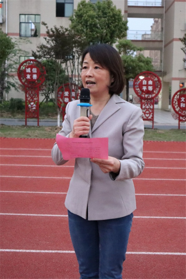 1617162071685040.jpg 筑牢校园安全“防火墙”——吉安外国语实验学??棺⌒I雇碛笔枭⒀萘?94.jpg